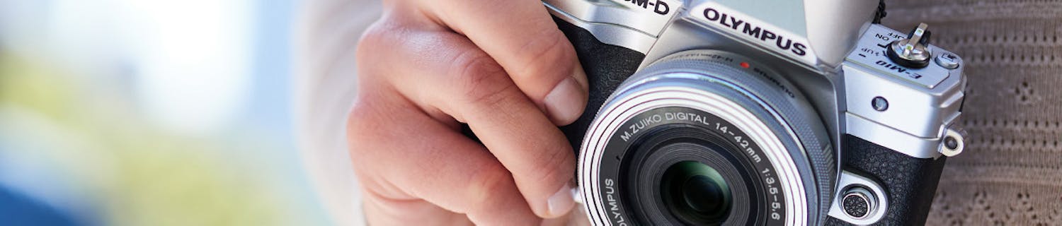 Olympus OM-D E-M10 Mark IV